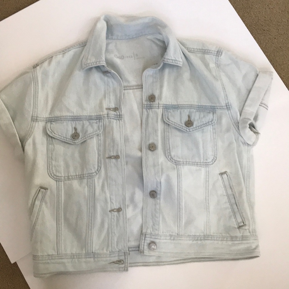 Short sleeve jean jacket!